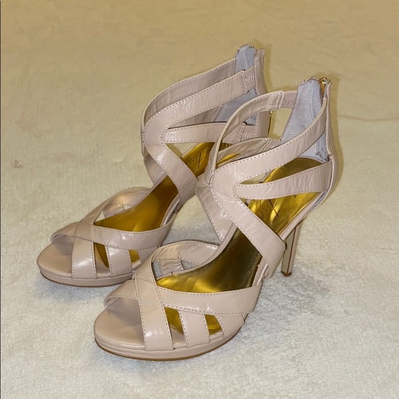 Marc Fisher Ziro Strappy Platform Shoes sz 7.5 - Picture 2 of 10